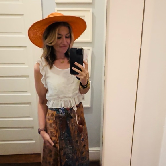 Meet your Posher, Becky - Picture 10 of 10